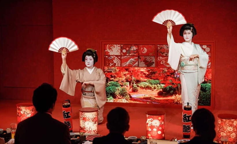 Tokyo: Traditional Geisha Experience Show & Japanese Dinner - Inside the Zashiki: Tatami Seating and the Tone of the Night