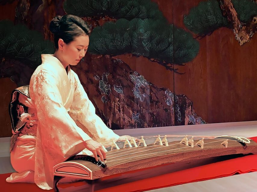 Tokyo: Traditional Japanese Performing Arts Show and Dinner - Finding SUIGIAN Under Fukutoku Shrine in Nihonbashi