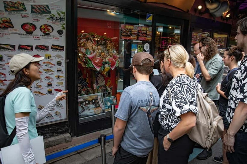 Tokyo: Tsukiji Fish Market food Tour - How the guide turns a market into a story you can remember
