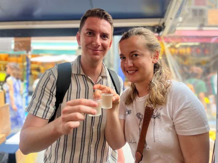 Tokyo: Tsukiji Fish Market Guided Walking Tour - Why this Tsukiji tour works: more than a fish market walk
