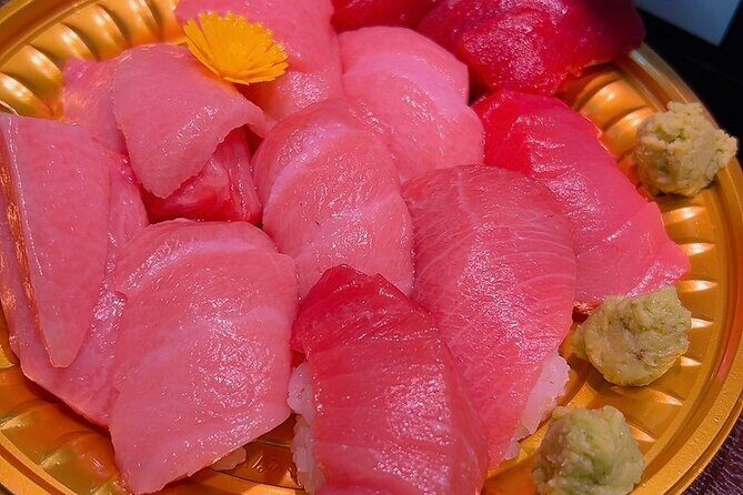 Tokyo: Tsukiji Fish Market Seafood & Street Eats - Getting real value: the guide is the product