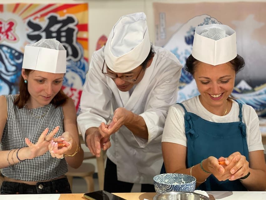 Tokyo: Tsukiji Fish Market Sushi Making Class with Pro Chef - Key highlights at a glance