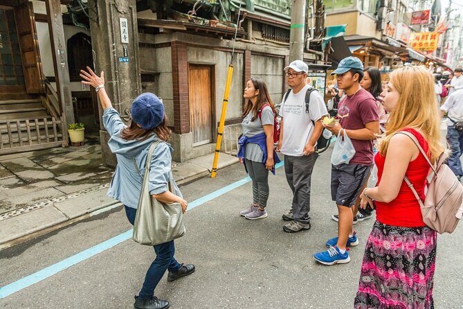 Tokyo : Tsukiji Fish Market Tour with Fresh Sashimi Tasting - Meeting at Tsukiji and ending at Namiyoke Shrine: mostly smooth, one watch-out