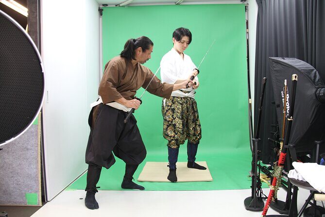 TOKYO Ultimate Samurai Armor Photo Experience! - The Keepsake Print: Canvas or Mug in About 10 Minutes
