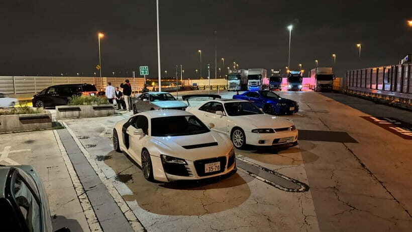 Tokyo: Visit Every Car Meet in Tokyo in a Widebody R35 GTR! - Meeting Up Outside Akihabara Station: the 19:30 and 17:30 start matters
