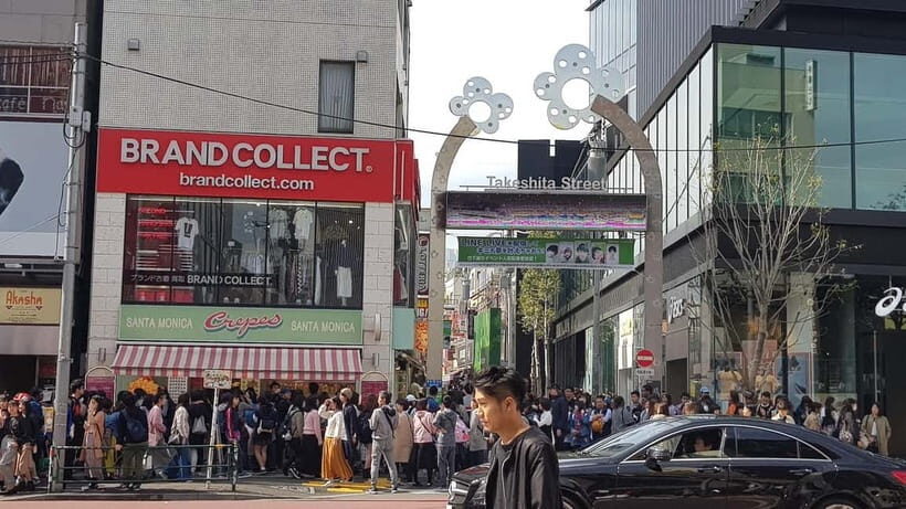 Tokyo Walk through: Shinjuku, Harajuku, Omotesando & Shibuya - Meeting at Gucci Shinjuku M Square: Start Point That Keeps You Moving