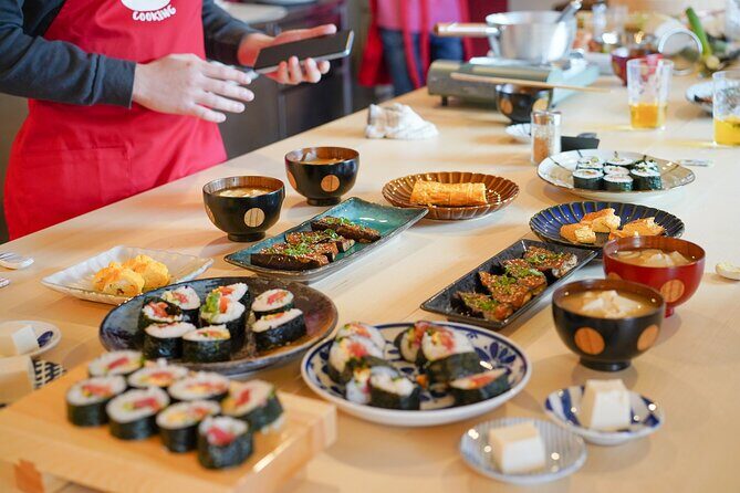 Tokyo Washoku 4-hour Cooking Class: From Market to Table - From FamilyMart meet-up to the market near Iriya Station