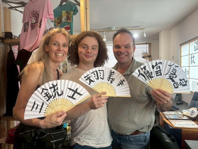 Tokyo:Calligraphy &Make your original folding fan in Asakusa - Choosing your design and writing it confidently