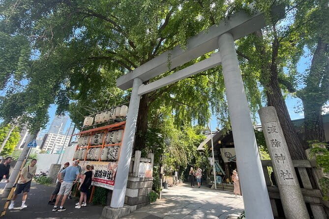 Tokyo:Enjoy street food & Japanese food culture at Tsukiji Market - Tsukiji Jogai Market: the real food action is in the snack tasting