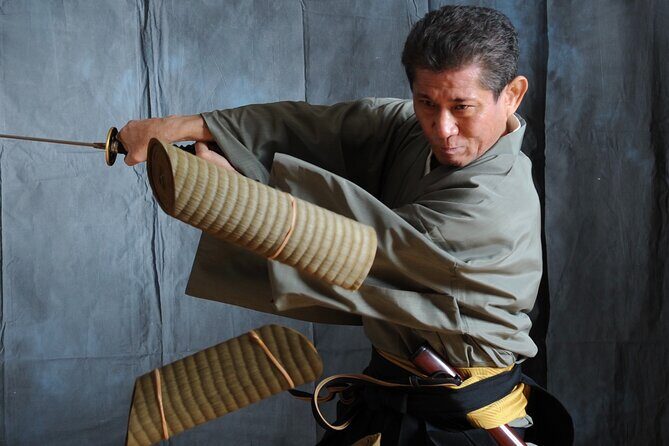 Tokyo:Samurai sword and archery class from a samurai descendant - Key highlights to look for
