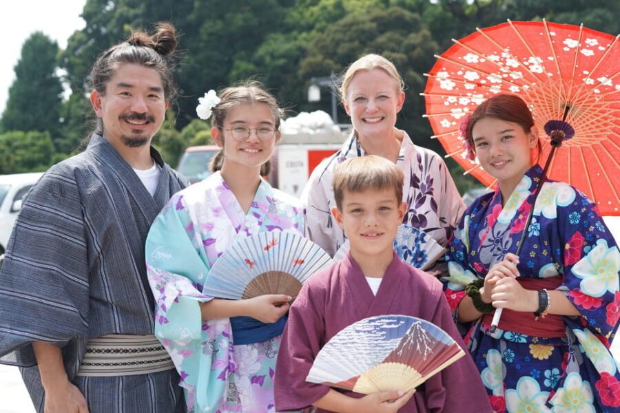 :Tokyo,Shibuya / Kimono Rental / English-friendly - Accessories included: the small items that change everything