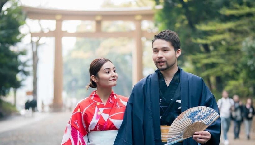 :Tokyo,Shibuya /Meiji Shrine tour in KIMONO/English-friendly - Why This Meiji Shrine Kimono Tour Works So Well Near Shibuya