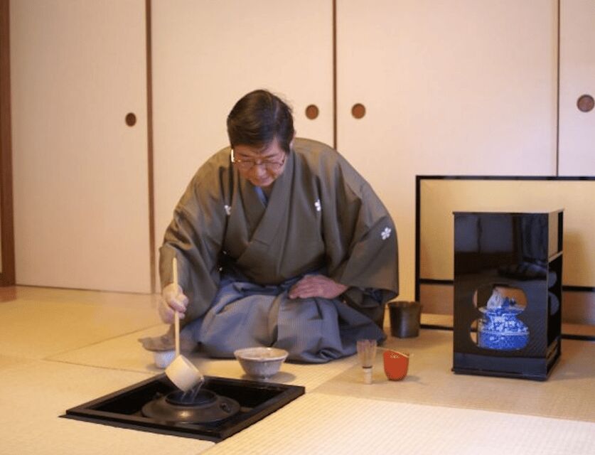 Tokyo:Tea ceremony experience at Komaba Warakuan - Rich tea vs Light tea: choose your seat and your mood