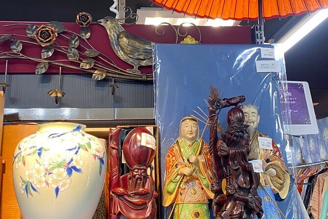Tour of antique shops, cultural stores known only to the locals - Stop 1: 西友 高針店 (Seiyu Takahari) and its treasure-browsing magic