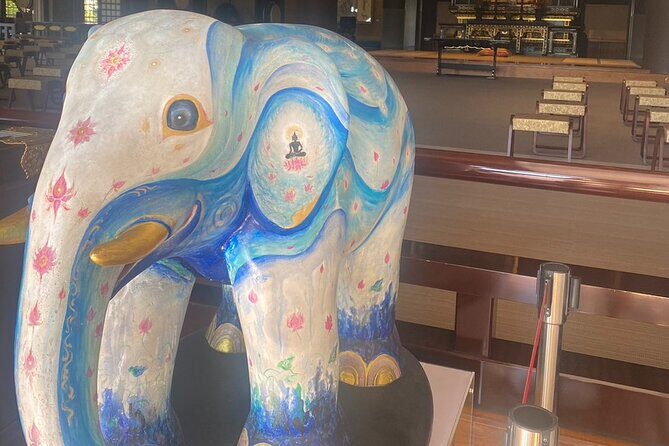 Tour of antique shops, cultural stores known only to the locals - How the guide helps without bulldozing your choices