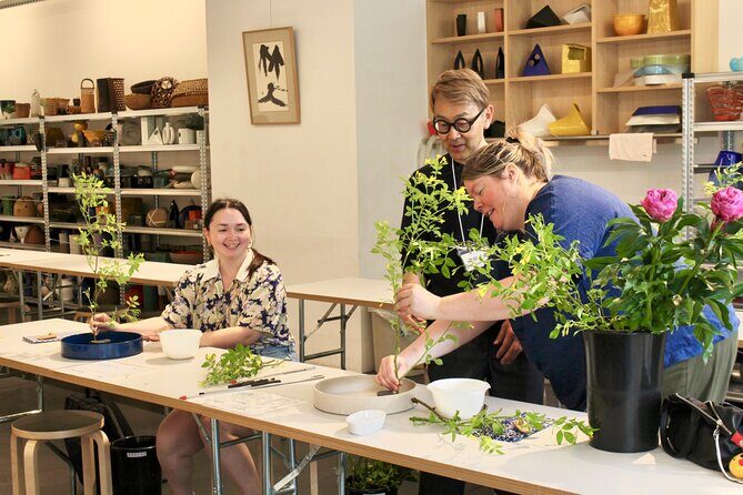 Traditional Japanese Flower Styling Workshop - Ikebana in Kyoto - Arriving At Sogetsu WEST In Shimogyo Ward