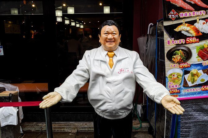 Tsukiji Fish Market Food Tour: Seafood, Street Food & Hidden Gems - Inside the Market: How the Guide Helps You Eat Smarter