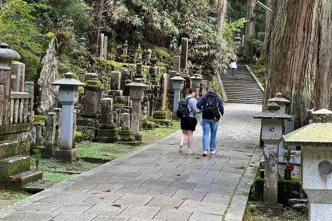 Tuna Auction Market Guided Private Tour in Nachi-Katsuura - Stella (Chizuko) as Your Guide: What You Gain Beyond the Steps
