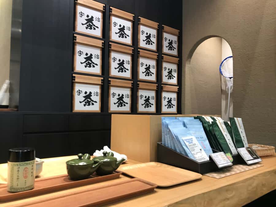 Uji: Green Tea Tour with Byodoin and Koshoji Temple Visits - Uji’s tea-and-temple route: why this feels different from Kyoto