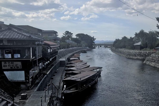 Uji: Private immersion into Kyoto's tea and reglious culture - Stop 1: Takumi-no Yakata and the gyokuro tea lesson