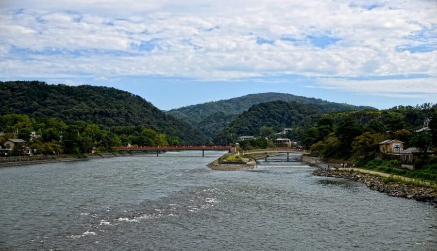 Uji: UNESCO Heritage & Tea Ceremony Walking Tour - Snack Time on Uji Bridge: Matcha and Uji Flavors You Can Choose