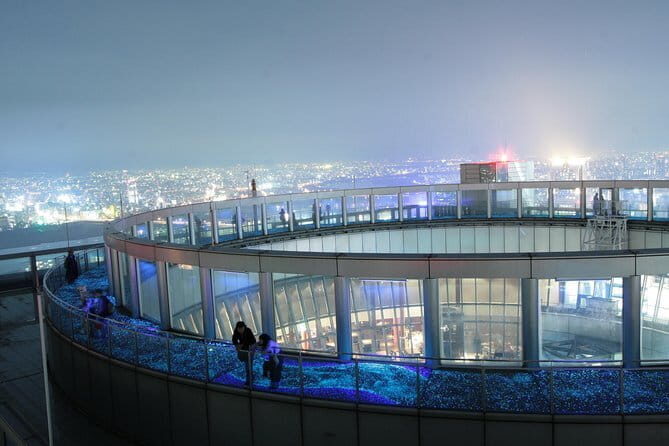 Umeda Sky Building KUCHU-TEIEN OBSERVATORY - The sky deck between towers: your mini fear-of-heights test