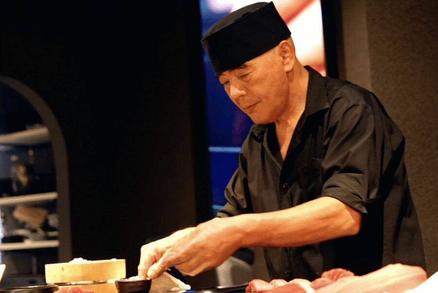 Unlimited Sake Tasting with Sushi Omakase tasting in Tokyo - Tuna omakase with Yamayuki: the quality anchor