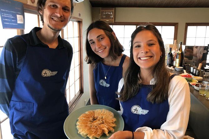 Vegan/Vegetarian Ramen and Gyoza by Bentoya cooking - Who should book BentoYa’s vegan ramen and gyoza class