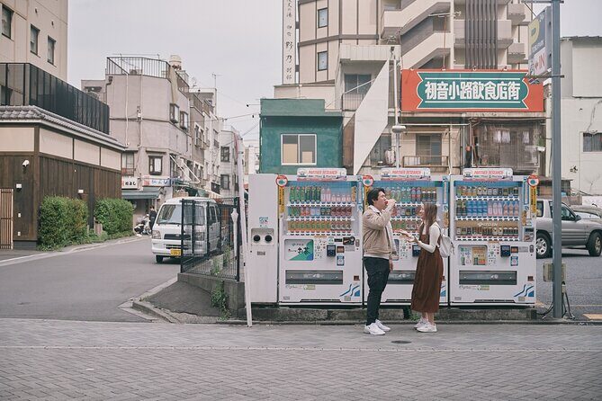 Video + Photo Tour in Tokyo - Kabukicho District: street-style video moments with an edge