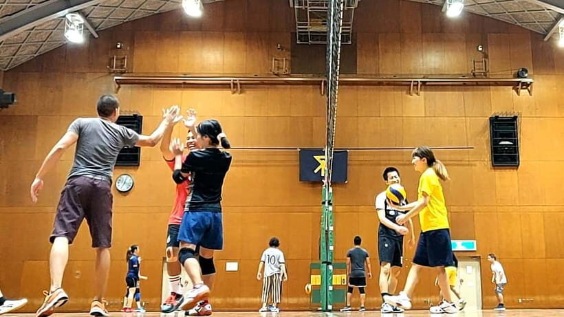 Volleyball in Osaka, Kobe & Kyoto with locals! - The second half indoors: court skills and practical instruction