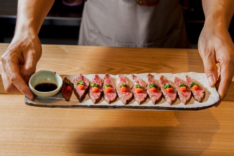 Wagyu & Sake 8 Course Tasting Dinner in Shinjuku - The guide effect: why small group matters