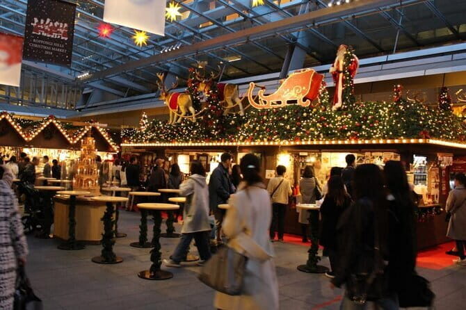 Walk Tokyo's Streets with Tokyo Midtown Tour - Why Roppongi’s Holiday Lights Feel Built for Walking