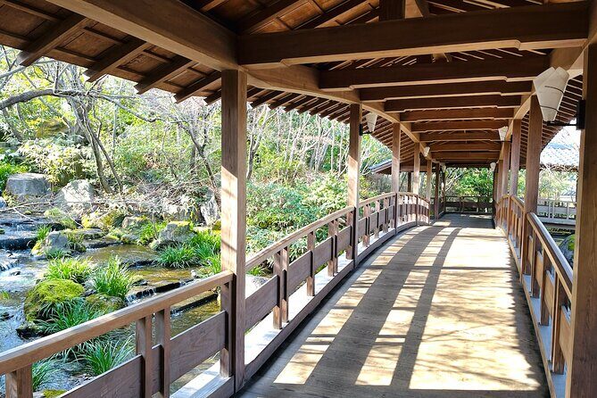 Walking Tour in Himeji Castle Garden and Aizome Indigo Dyeing - Himeji Castle: what you get in two hours