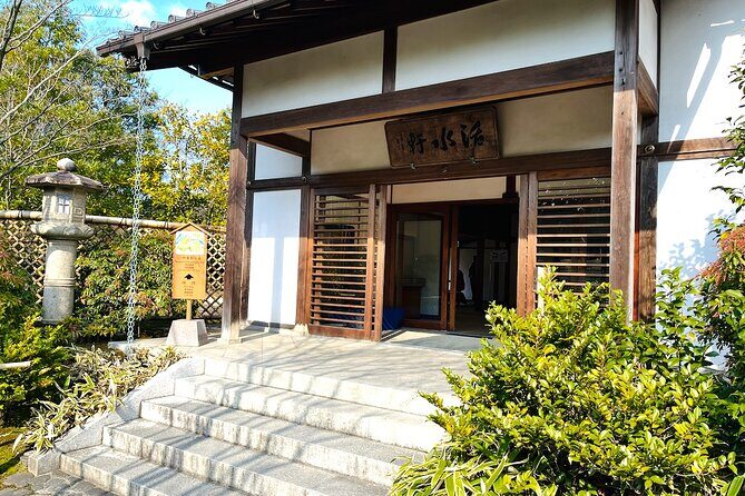 Walking Tour in Himeji Castle Garden and Aizome Indigo Dyeing - Price and value: $158 for a guided, admission-based day