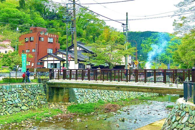 Walking Tour Mount Takao : Nature and Tradition in Tokyo - Cable Car + Trail Time: How the Day Fits Together on Your Feet