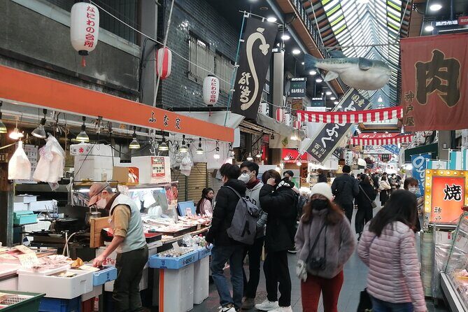 Walking Tour of Osaka's 5 Must-See Sights, with Ramen for Lunch - Shinsekai and Tsutenkaku: Retro Streets and Big Photo Energy
