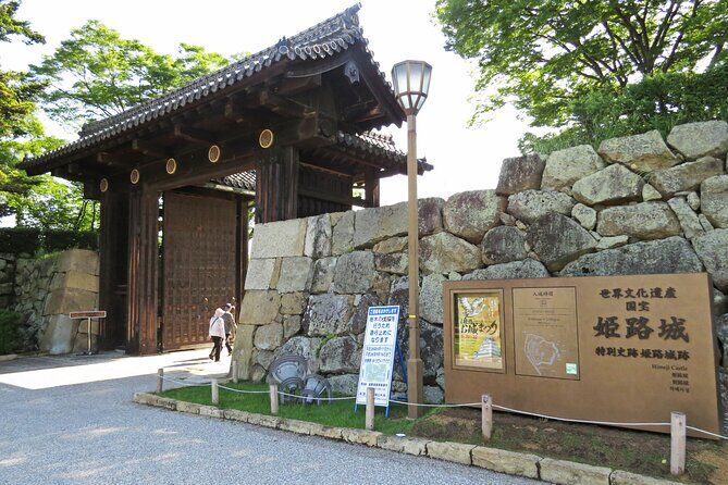 World Heritage Himeji Castle & Sake Breweries Private Tour - Price and value: what $101.25 buys you in real terms