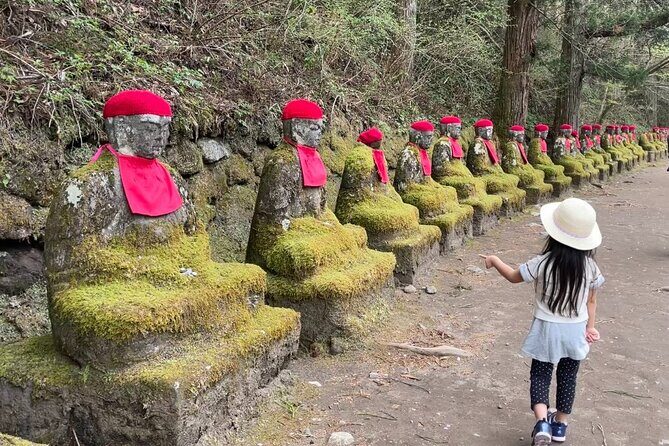 World Heritage Nikko Walking Tour Toshogu and Kanmangafuchi - Why Kanmangafuchi Abyss and Nikko Tōshō-gū make sense together