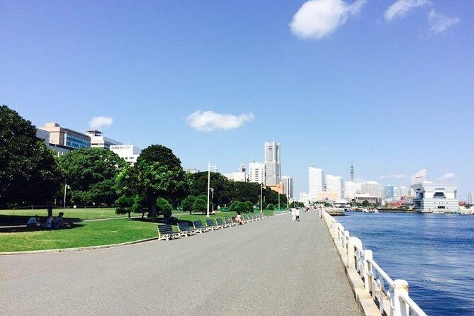 Yokohama 4hr Private Tour with Government-Licensed Guide - Chinatown on your terms: color, food streets, and a good plan for lunch