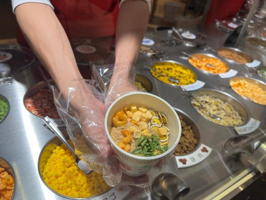 Yokohama: Create Your Own Cup Noodles & Chinatown Walk - Yokohama Chinatown walk: photos, history, and food tasting