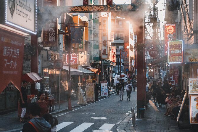 Yokohama Like a Local: Private & Personalized Experience 2,3 hrs - Yokohama Chinatown: Gates, Shops, and a Food-Focused Stroll