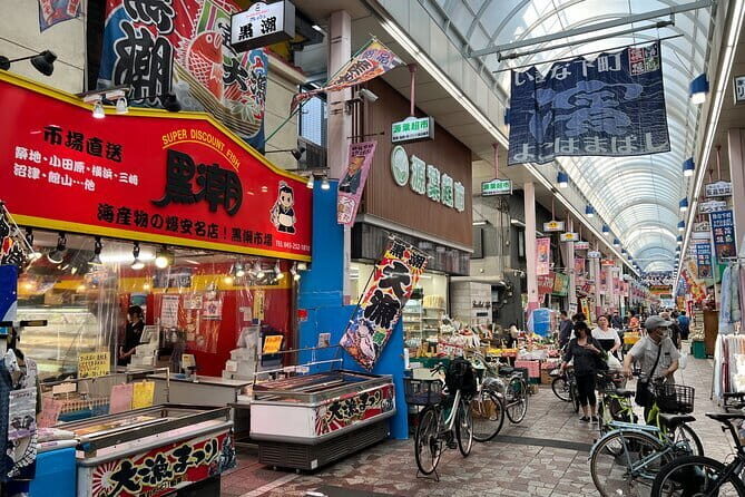 Yokohama: Manga/Anime Art & Cooking Experience in a Tatami Room - Tatami Room Dining: Sweets, Drinks, and Conversation